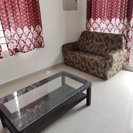 Fully Furnished 3Bhk 2 Floor Villa Angamaly Zewnętrze zdjęcie